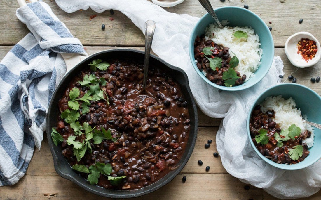 smoky-black-bean-stew-vegan-recipes-vegan-magic